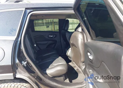 2015 Jeep Cherokee Limited z USA, uszkodzony, nr VIN 1C4PJMDS3FW779088